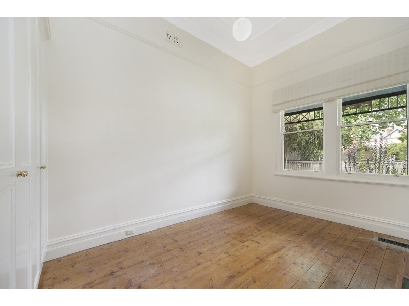 304a Macarthur Street, Soldiers Hill VIC 3350