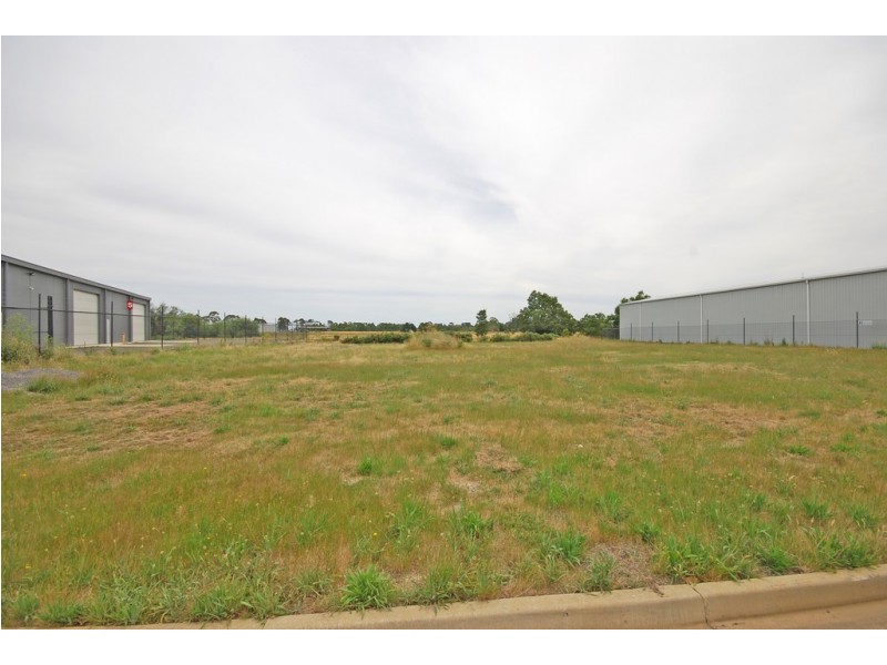 19 Villiers Drive, Wendouree VIC 3355