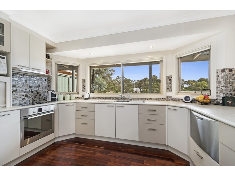 44 Russell Street, Avoca VIC 3467