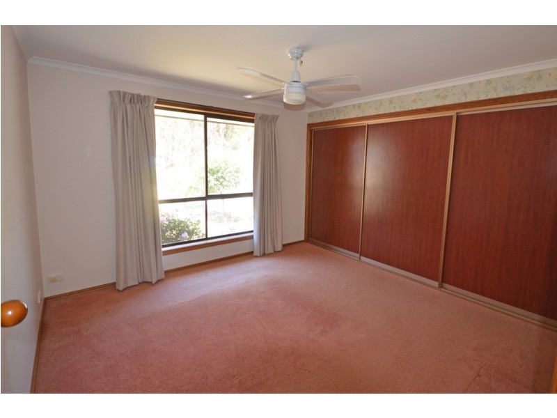 27 Mountain View Street, Avoca VIC 3467