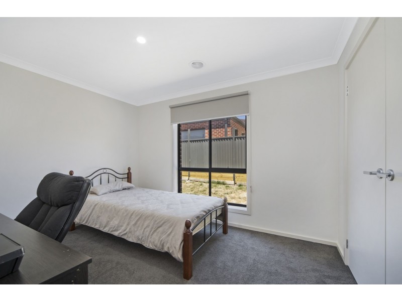 14 Nader Close, Redan VIC 3350