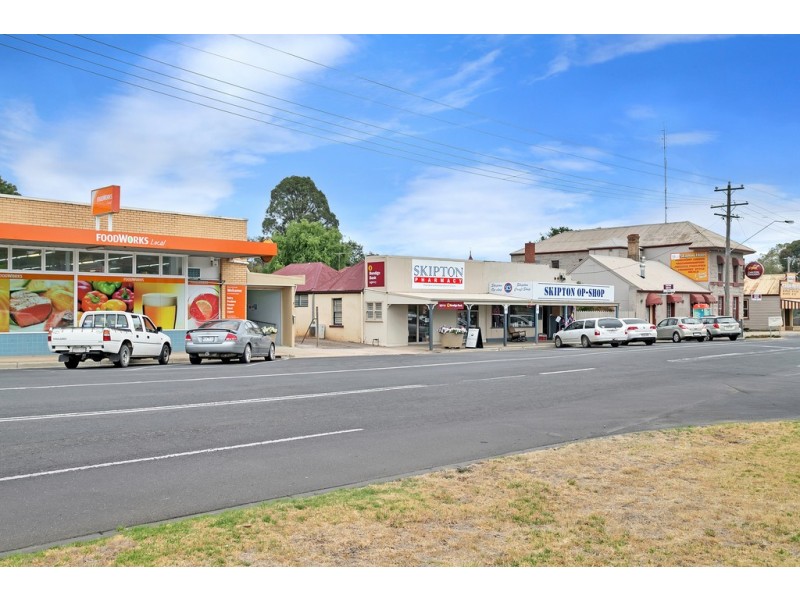 17 Montgomery St, Skipton VIC 3361