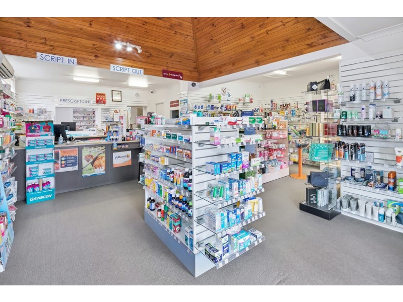 17 Montgomery St, Skipton VIC 3361