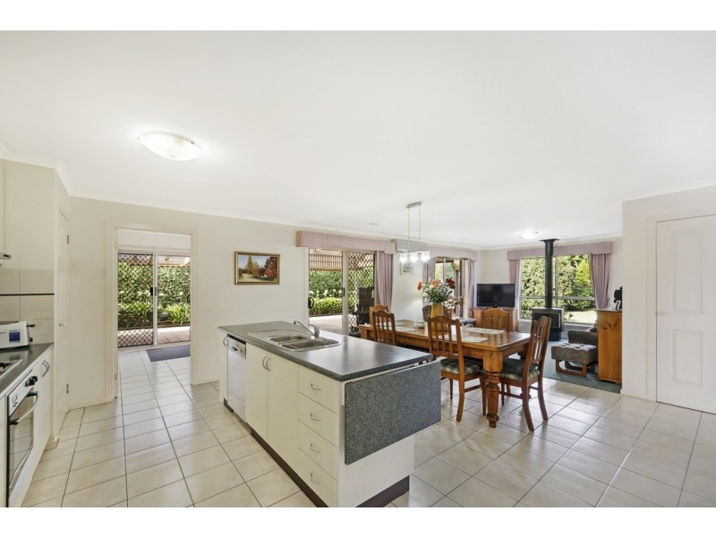 9 Argyle Crescent, Alfredton VIC 3350