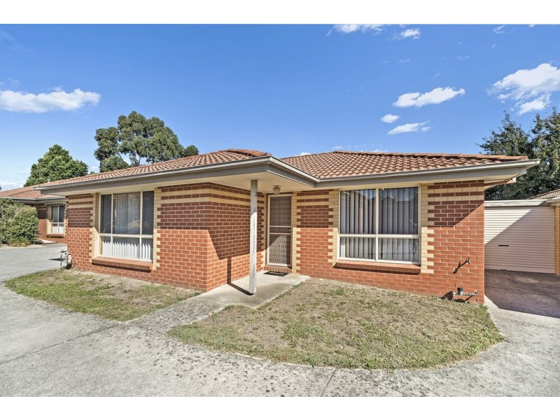 2/199 Yarrowee Street, Sebastopol VIC 3356