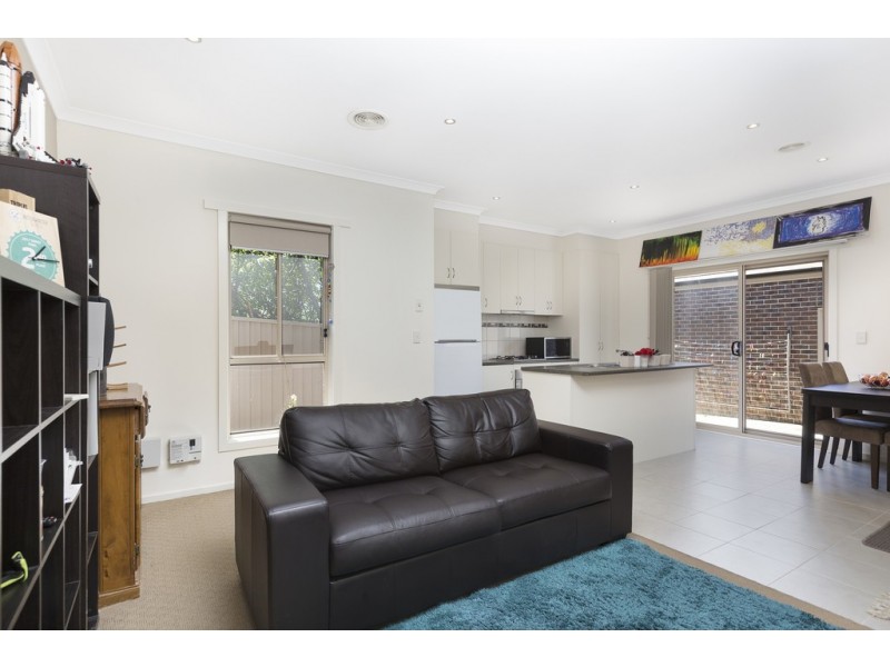 4/740 Geelong Road, Canadian VIC 3350