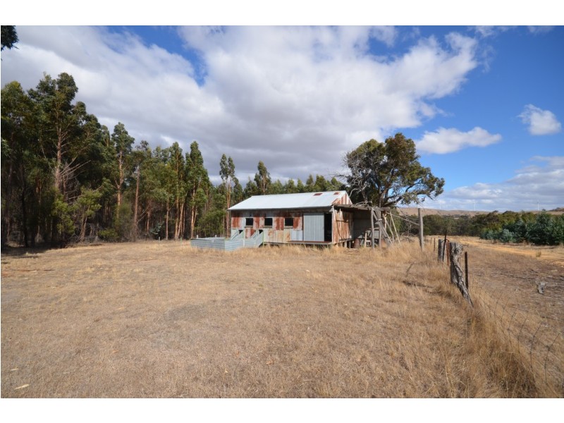 “Cain” Western Highway, Buangor VIC 3375