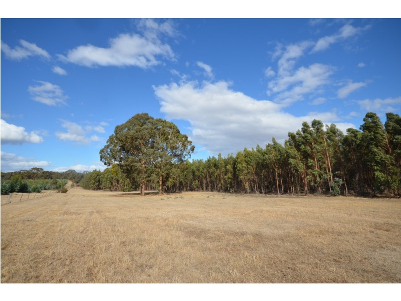 “Cain” Western Highway, Buangor VIC 3375