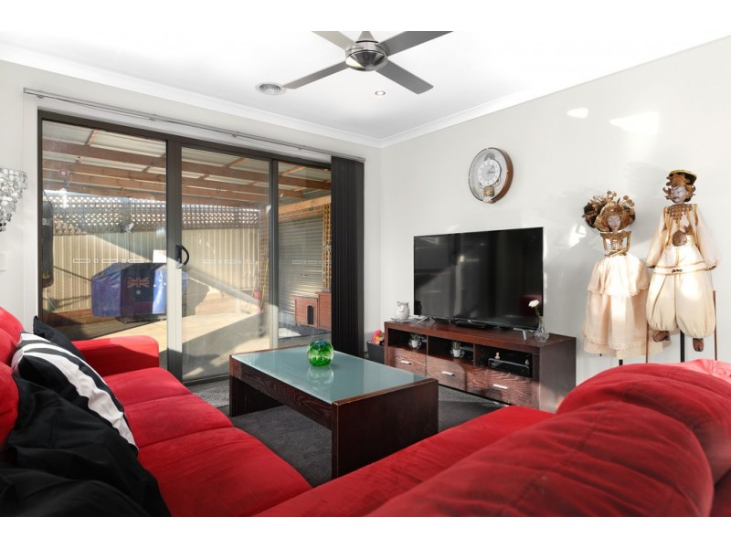 27 Horwood Drive, Canadian VIC 3350