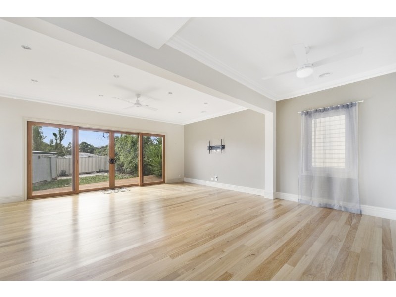 415 Gladstone Street, Golden Point VIC 3350