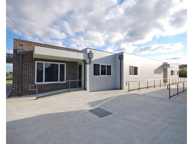 2/140 Albert Street, Sebastopol VIC 3356