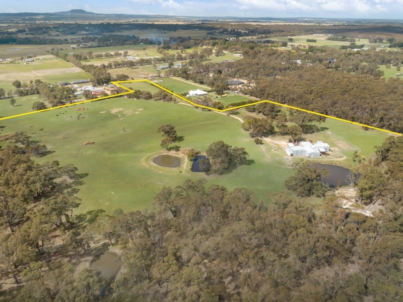 87 Finchs Road, Smythes Creek VIC 3351