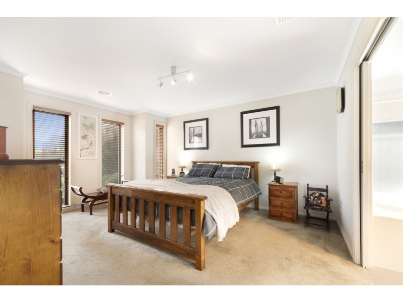 7 Dorset Drive, Alfredton VIC 3350