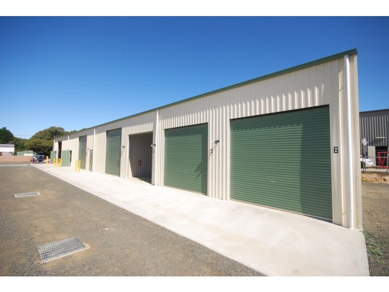 6/34 Butt Street, Canadian VIC 3350