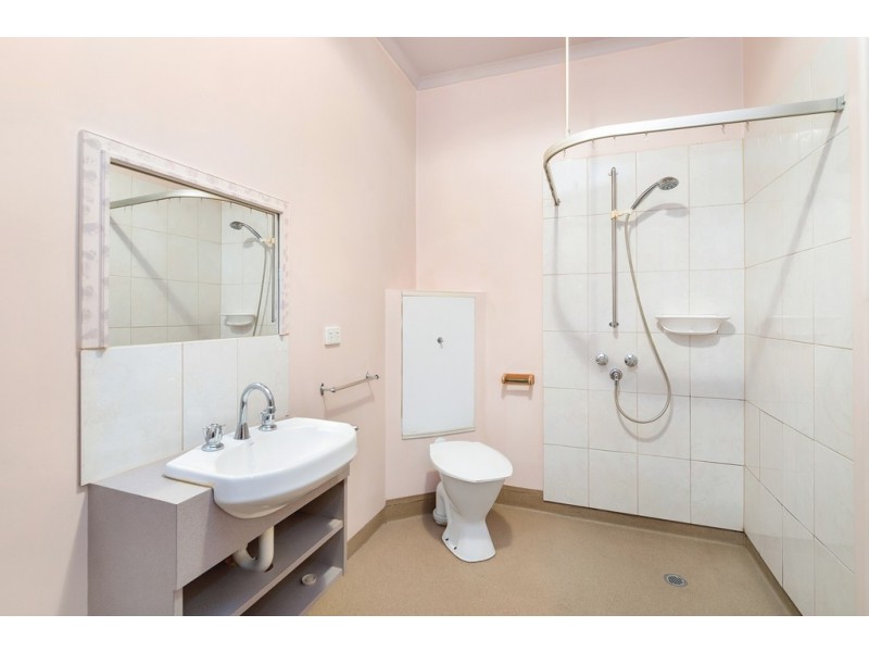 37 Brinkley Avenue, Wendouree VIC 3355