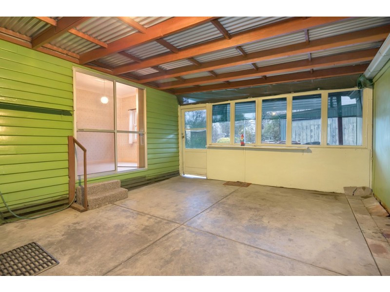 37 Brinkley Avenue, Wendouree VIC 3355