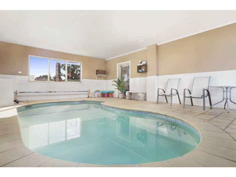 16 Victoria Street, Bakery Hill VIC 3350