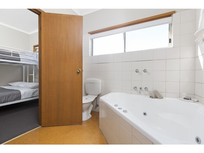 16 Victoria Street, Bakery Hill VIC 3350