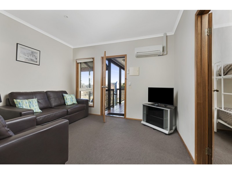 16 Victoria Street, Bakery Hill VIC 3350