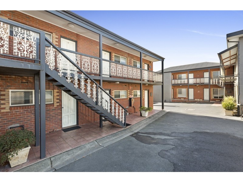 16 Victoria Street, Bakery Hill VIC 3350