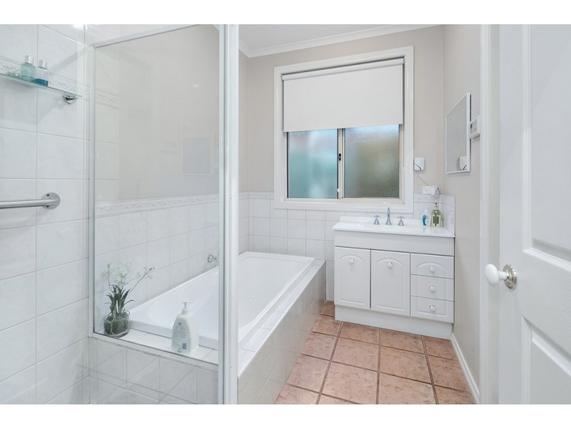 1/232 Humffray Street North, Brown Hill VIC 3350