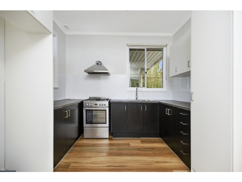 4 Collard Street, Newington VIC 3350