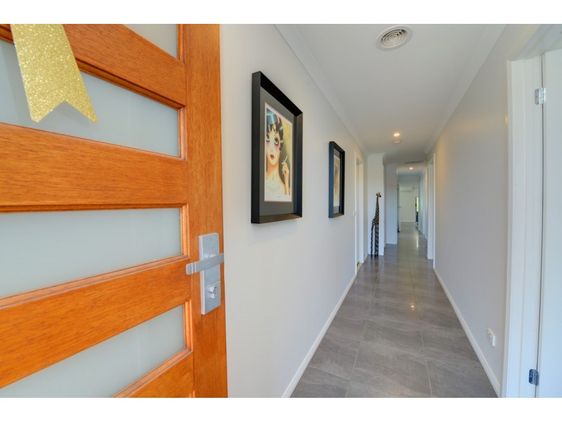 12 Ford Street, Ballarat East VIC 3350