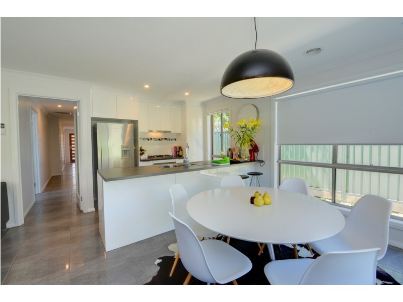 12 Ford Street, Ballarat East VIC 3350