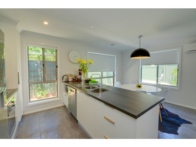 12 Ford Street, Ballarat East VIC 3350