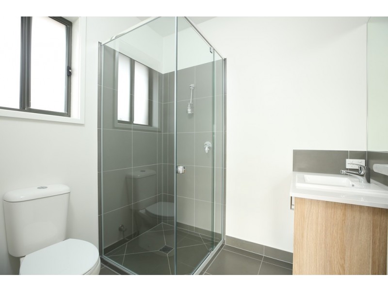 93 Ascot Gardens Drive, Delacombe VIC 3356