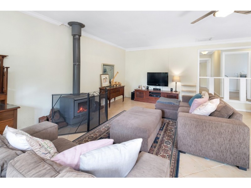 28 Newlyn-Reservoir Road, Newlyn North VIC 3364