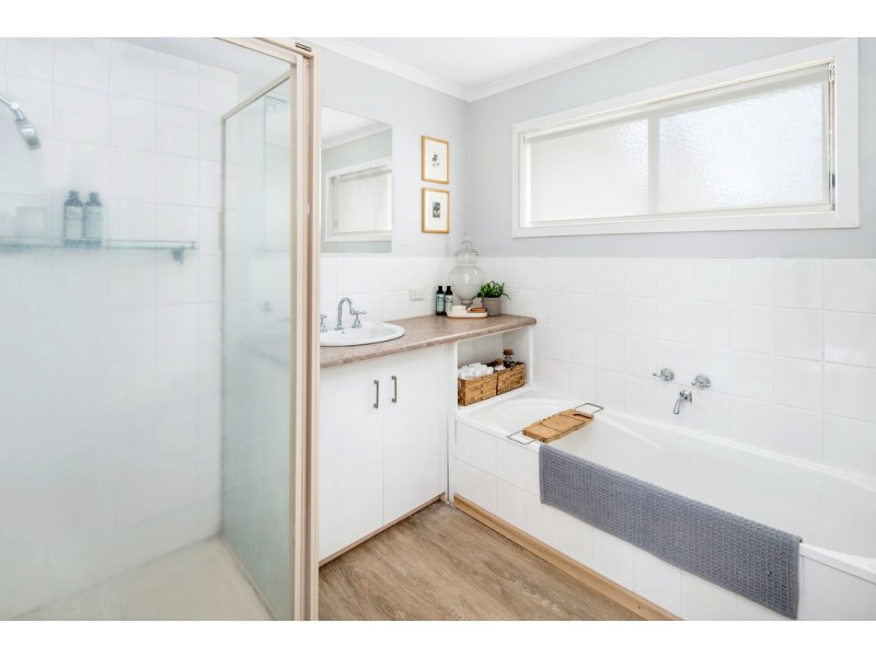 28 Newlyn-Reservoir Road, Newlyn North VIC 3364