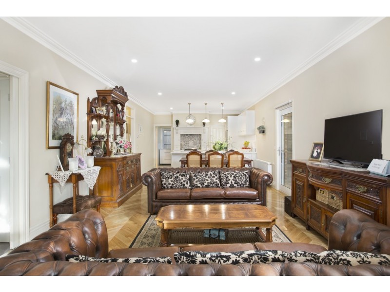 1998 Geelong Road, Mount Helen VIC 3350