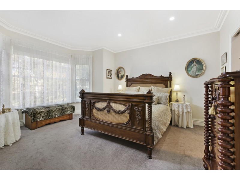 1998 Geelong Road, Mount Helen VIC 3350