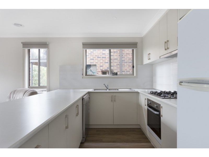 2 Nader Close, Redan VIC 3350