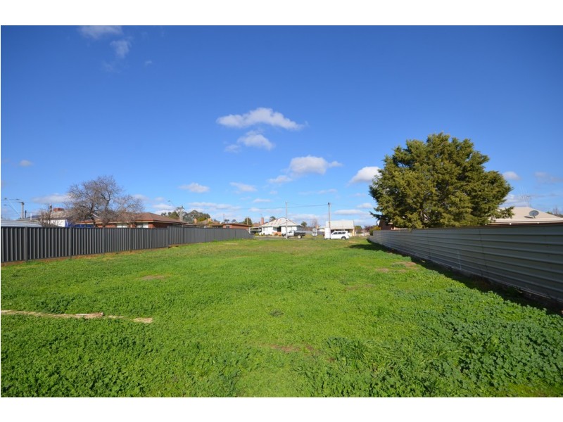 25 Sutton Road, Maryborough VIC 3465