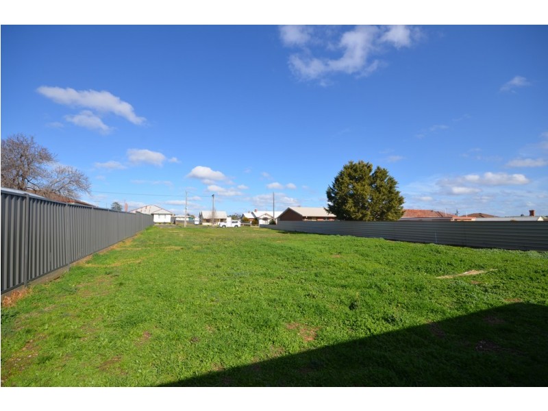 25 Sutton Road, Maryborough VIC 3465