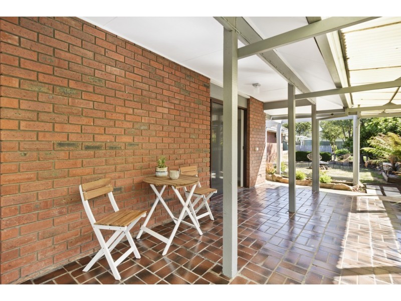 17 Sidbury Avenue, Wendouree VIC 3355