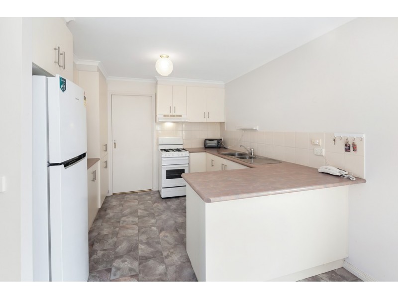 1/156 Walker Street, Sebastopol VIC 3356