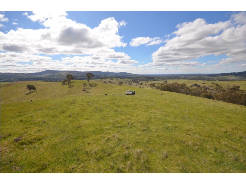 CA 209 Townsing Road, Amphitheatre VIC 3468