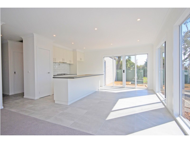 25 Regency Drive, Mount Clear VIC 3350