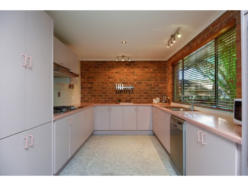 22 Shasta Drive, Delacombe VIC 3356