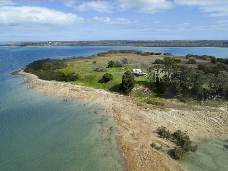 Lot 1 Sandstone Island, Bittern VIC 3918