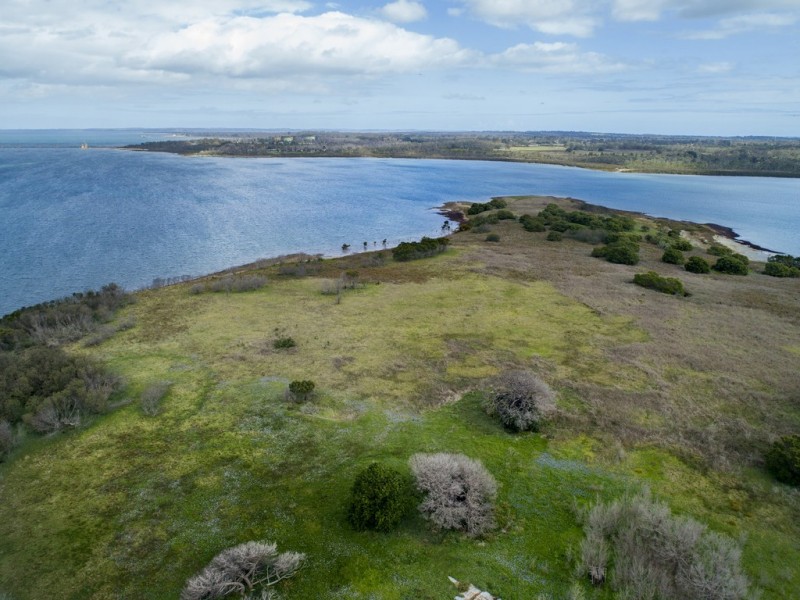 Lot 1 Sandstone Island, Bittern VIC 3918