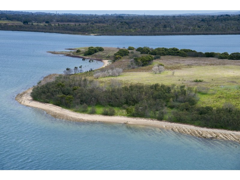 Lot 1 Sandstone Island, Bittern VIC 3918