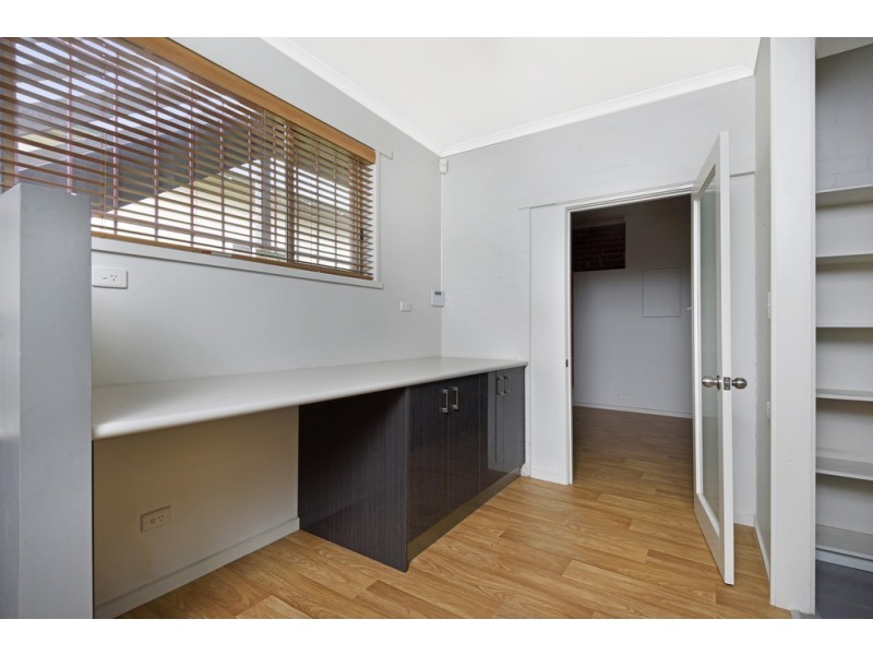 303a Main Road, Golden Point VIC 3350