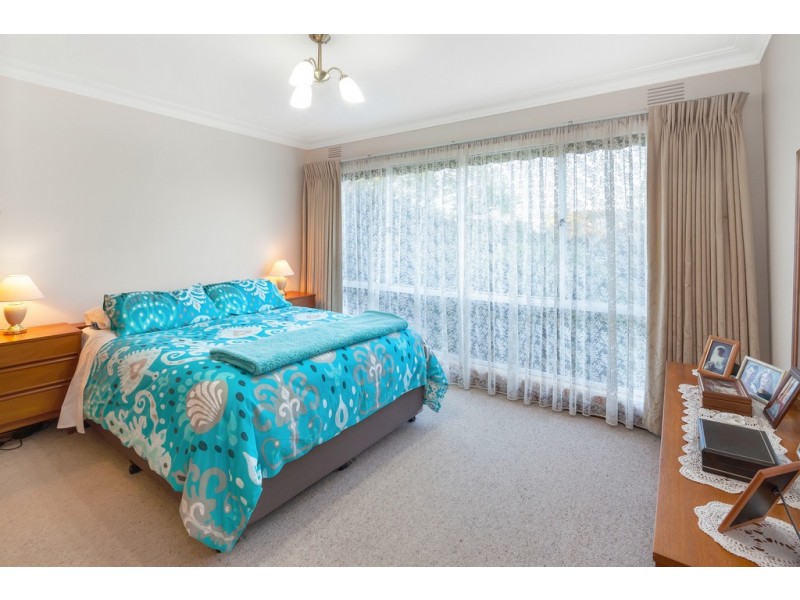 35 Cambridge Street, Wendouree VIC 3355