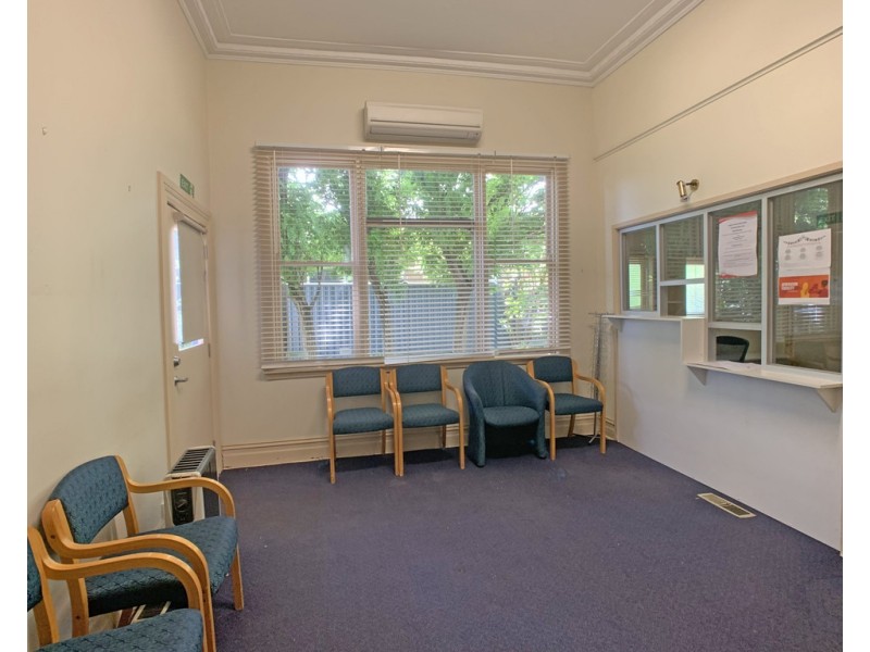 1104 Howitt Street, Wendouree VIC 3355