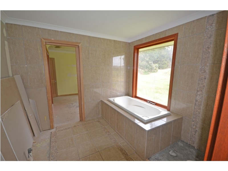 69 Hastings Lane, Mount Egerton VIC 3352