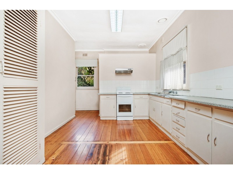 323 Lydiard Street North, Soldiers Hill VIC 3350